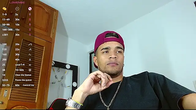 Snapshot of Bigcock_21cm_ chatting on February 22, 2025, 10:09 pm Bigcock 21cm online show from February 22, 2025, 10:09 pm