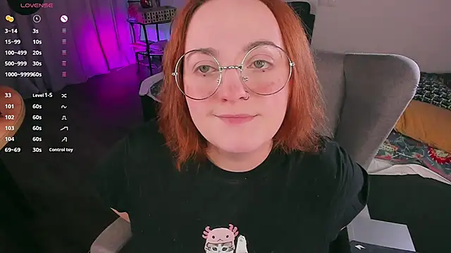 Snapshot of Alice_CutePerv chatting on December 15, 2024, 2:37 pm Alice CutePerv online show from December 15, 2024, 2:37 pm