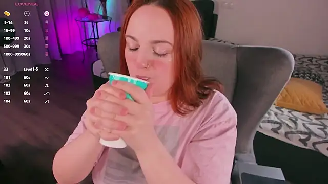 Snapshot of Alice_CutePerv chatting on January 29, 2025, 8:56 pm Alice CutePerv online show from January 29, 2025, 8:56 pm