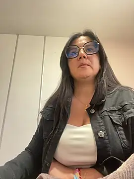 Snapshot of SWEETLILY18 chatting on January 20, 2025, 2:25 pm SWEETLILY18 online show from January 20, 2025, 2:25 pm