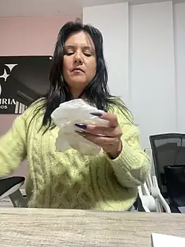 Snapshot of SWEETLILY18 chatting on February 9, 2025, 3:01 pm SWEETLILY18 online show from February 9, 2025, 3:01 pm