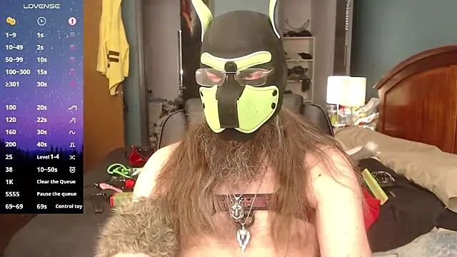 kinkywolf429 online show from April 28, 2026, 8:58 pm