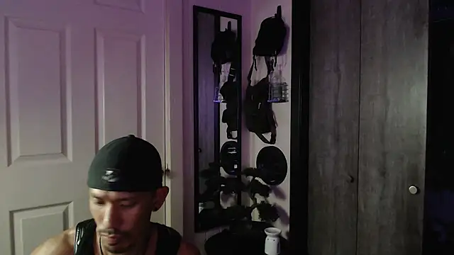 Snapshot of inc25cb@xh chatting on March 7, 2025, 5:29 am inc25cbxh online show from March 7, 2025, 5:29 am