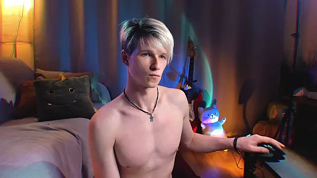 Breston Sweet online show from February 10, 2026, 8:57 pm