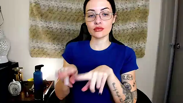 Snapshot of MelroseStrip chatting on September 28, 2025, 11:32 pm MelroseStrip online show from September 28, 2025, 11:32 pm