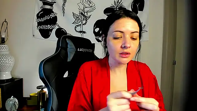 Snapshot of MelroseStrip chatting on October 24, 2025, 7:32 pm MelroseStrip online show from October 24, 2025, 7:32 pm