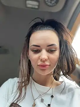 Snapshot of PrincessaHill_ chatting on June 15, 2026, 12:29 pm PrincessaHill online show from June 15, 2026, 12:29 pm