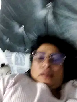 Snapshot of Keyla01_ chatting on March 11, 2025, 2:32 am Keyla01 online show from March 11, 2025, 2:32 am