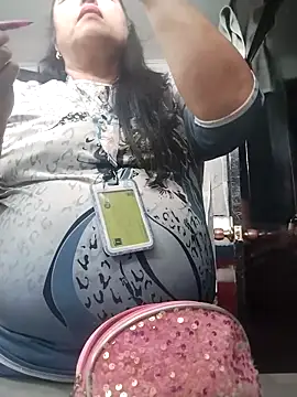 Snapshot of Keyla01_ chatting on October 23, 2025, 6:50 pm Keyla01 online show from October 23, 2025, 6:50 pm