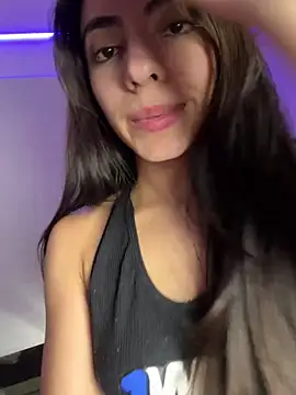 martiiaciar online show from February 27, 2025, 2:21 am