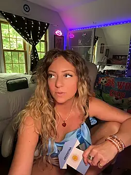 Snapshot of sage_love chatting on July 15, 2026, 7:52 pm sage love online show from July 15, 2026, 7:52 pm