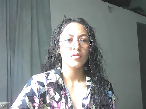Olivia Bright online show from March 19, 2026, 4:00 pm