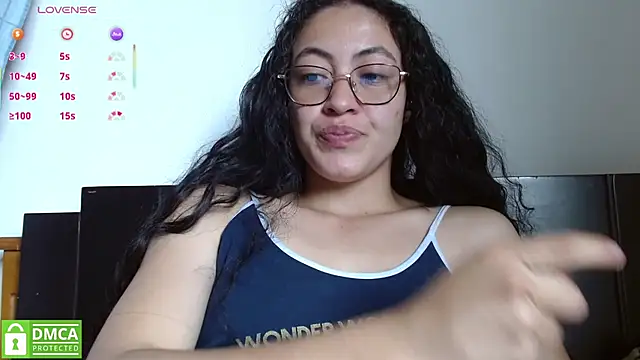 Snapshot of Olivia_Bright chatting on July 8, 2026, 5:17 pm Olivia Bright online show from July 8, 2026, 5:17 pm