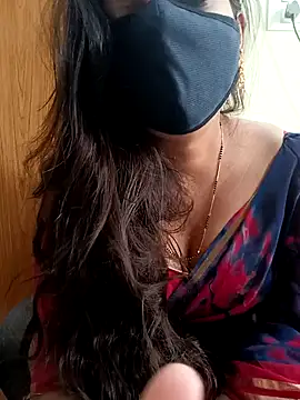 Snapshot of yoursana- chatting on January 11, 2025, 3:34 am yoursana- online show from January 11, 2025, 3:34 am