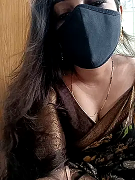 Snapshot of yoursana- chatting on March 21, 2025, 4:39 am yoursana- online show from March 21, 2025, 4:39 am