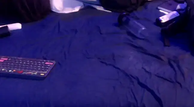 Snapshot of Spundaynight@xh chatting on March 8, 2025, 6:05 pm Spundaynightxh online show from March 8, 2025, 6:05 pm