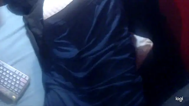 Snapshot of Spundaynight@xh chatting on March 17, 2025, 1:29 pm Spundaynightxh online show from March 17, 2025, 1:29 pm