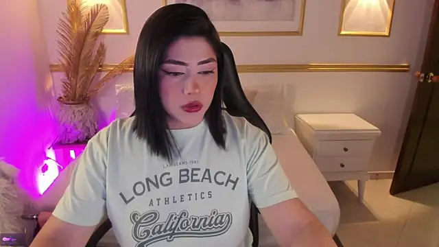 Snapshot of lucy26_ chatting on February 21, 2025, 2:17 am lucy26 online show from February 21, 2025, 2:17 am