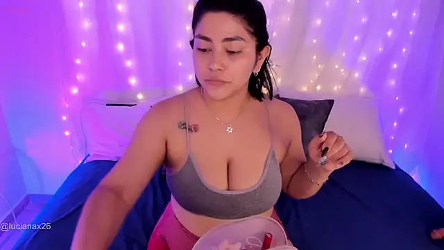 Snapshot of lucy26_ chatting on October 16, 2025, 2:23 am lucy26 online show from October 16, 2025, 2:23 am