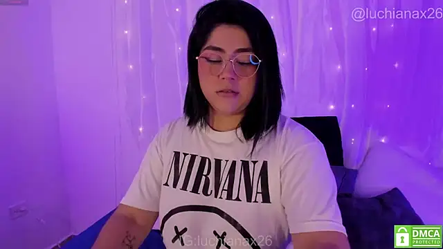 lucy26  online show from January 6, 2026, 3:43 am