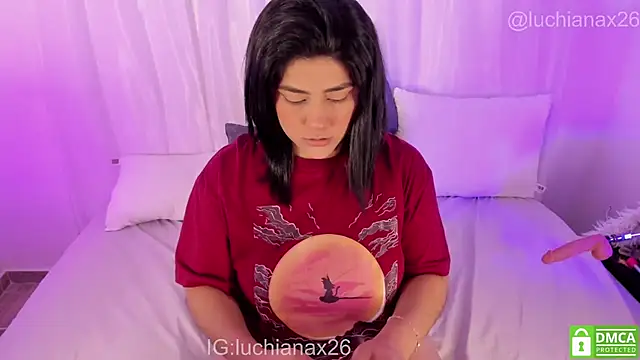 lucy26  online show from February 6, 2026, 3:55 am