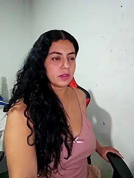 Mary pinkish online show from March 11, 2026, 2:17 am