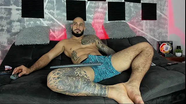 leonidas 18k online show from July 7, 2026, 2:25 am