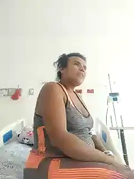 Snapshot of luciana_osorno chatting on December 13, 2024, 4:38 pm luciana osorno online show from December 13, 2024, 4:38 pm