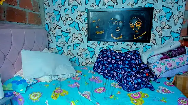 Snapshot of luciana_osorno chatting on February 7, 2026, 4:00 pm luciana osorno online show from February 7, 2026, 4:00 pm