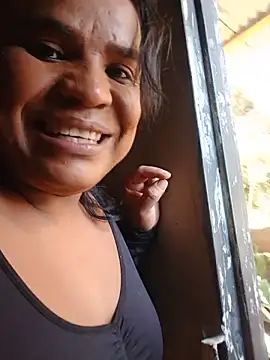 Snapshot of luciana_osorno chatting on June 22, 2026, 4:37 pm luciana osorno online show from June 22, 2026, 4:37 pm