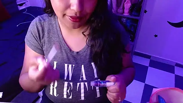 tatiana wd online show from March 11, 2025, 2:10 am