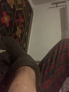 Snapshot of GHsveter chatting on October 25, 2025, 4:46 pm GHsveter online show from October 25, 2025, 4:46 pm