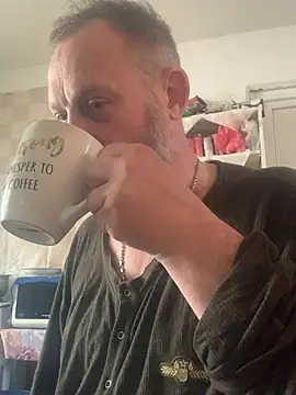 GHsveter online show from April 29, 2026, 7:34 am