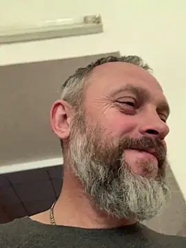 Snapshot of GHsveter chatting on May 16, 2026, 8:22 am GHsveter online show from May 16, 2026, 8:22 am