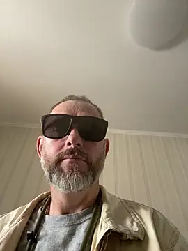 Snapshot of GHsveter chatting on June 5, 2026, 6:52 am GHsveter online show from June 5, 2026, 6:52 am