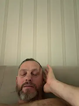 Snapshot of GHsveter chatting on July 11, 2026, 10:40 am GHsveter online show from July 11, 2026, 10:40 am