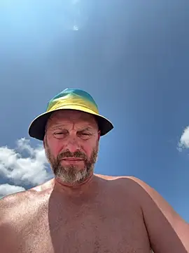Snapshot of GHsveter chatting on July 28, 2026, 9:48 am GHsveter online show from July 28, 2026, 9:48 am