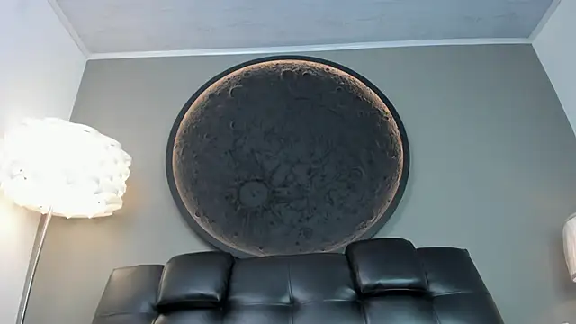 Snapshot of miss_vaiolette chatting on February 20, 2025, 2:13 pm miss vaiolette online show from February 20, 2025, 2:13 pm