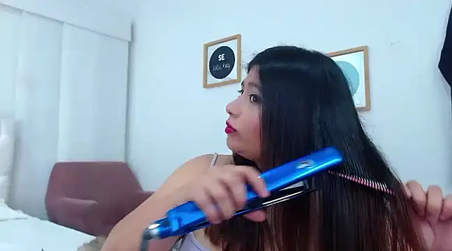 Snapshot of annylouis chatting on January 21, 2025, 2:00 am annylouis online show from January 21, 2025, 2:00 am