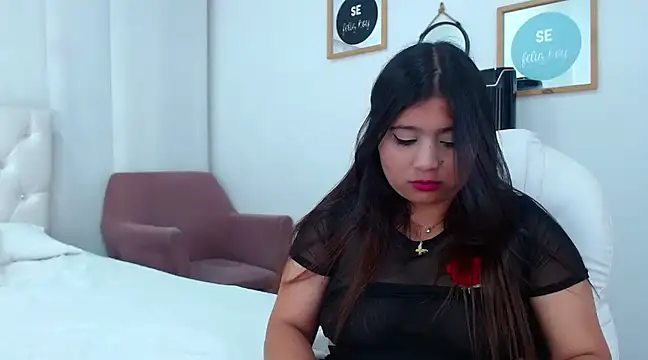 Snapshot of annylouis chatting on January 21, 2025, 5:05 am annylouis online show from January 21, 2025, 5:05 am