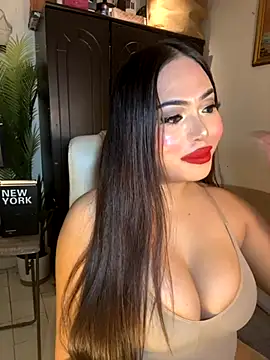 Snapshot of BigDominaMia chatting on September 11, 2025, 5:40 am BigDominaMia online show from September 11, 2025, 5:40 am