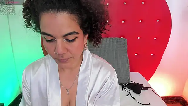 nicolette rock online show from May 24, 2026, 12:32 pm