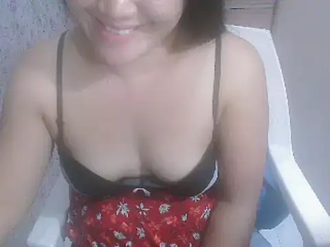 Snapshot of sweet_Lielani chatting on February 10, 2025, 7:58 am sweet Lielani online show from February 10, 2025, 7:58 am