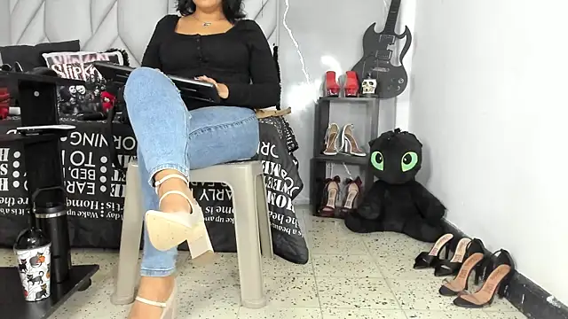 MirandaHaguen online show from April 29, 2026, 8:59 pm