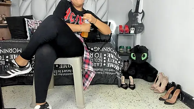 MirandaHaguen online show from May 9, 2026, 8:58 pm