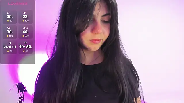 Snapshot of Bellagh1 chatting on January 7, 2025, 7:06 pm Bellagh1 online show from January 7, 2025, 7:06 pm