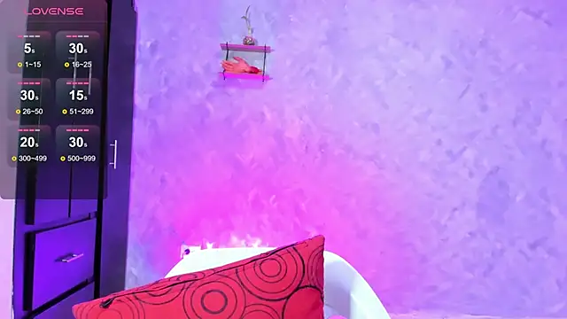 Snapshot of Bellagh1 chatting on November 14, 2025, 7:12 pm Bellagh1 online show from November 14, 2025, 7:12 pm