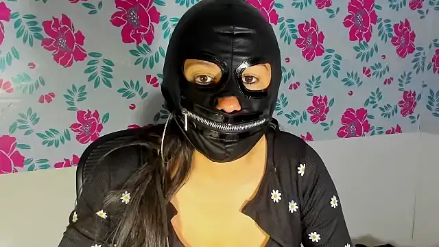 Snapshot of sandyquinnxx chatting on November 17, 2025, 6:24 pm sandyquinnxx online show from November 17, 2025, 6:24 pm