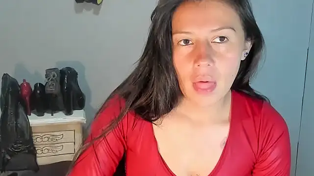 sandyquinnxx online show from February 10, 2026, 4:22 pm