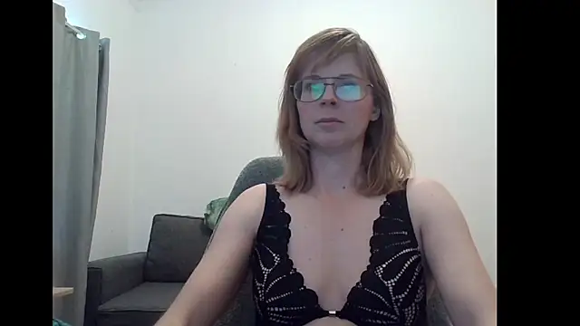 SavannaGirly online show from October 13, 2025, 9:20 am